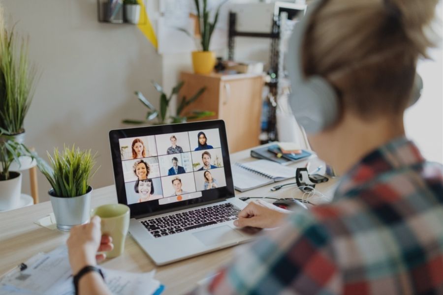 Comment briser la glace lors d'une réunion à distance avec vos collaborateurs ?